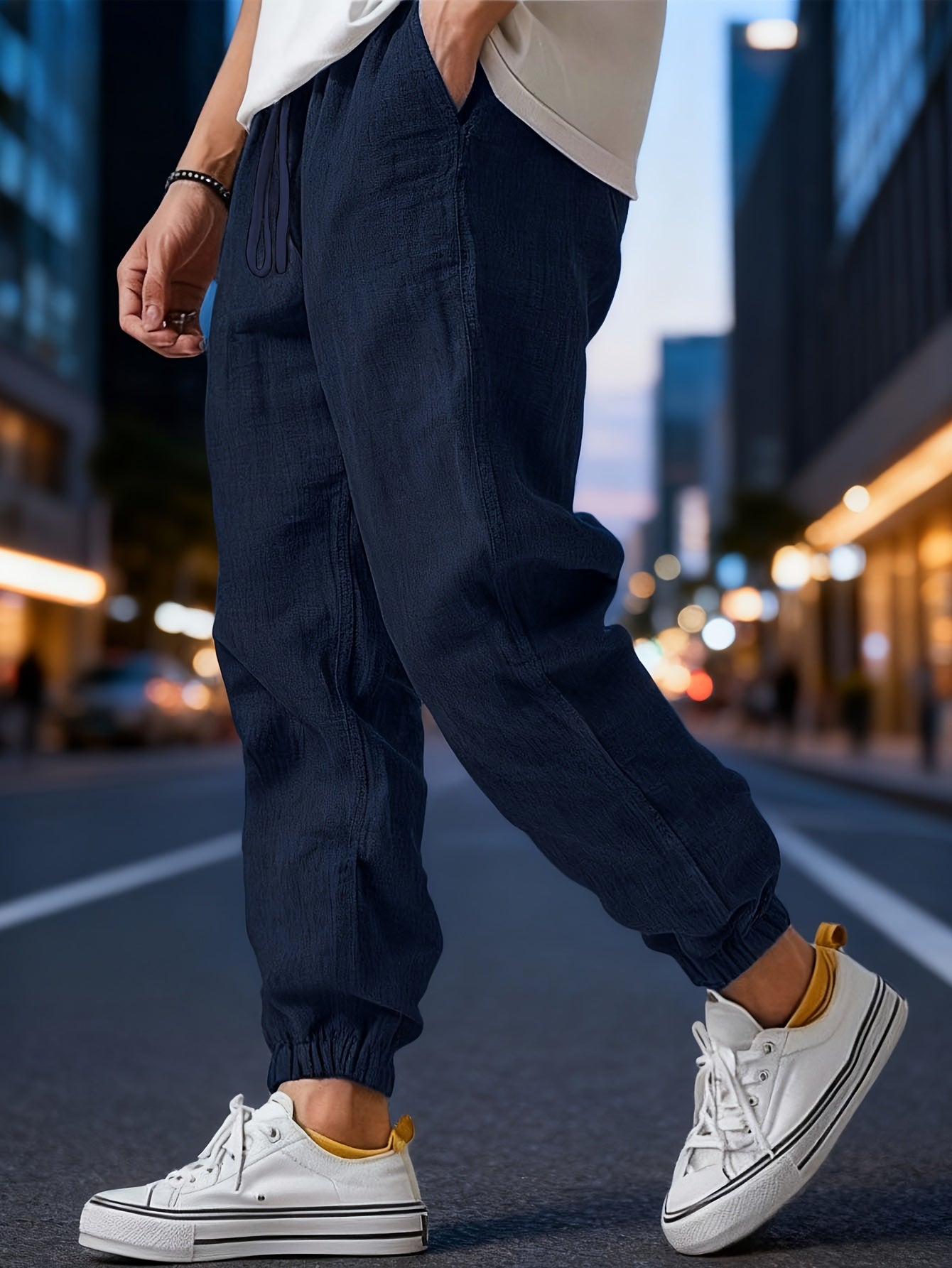 CONOR™™ | Men's Relaxed Woven Trousers