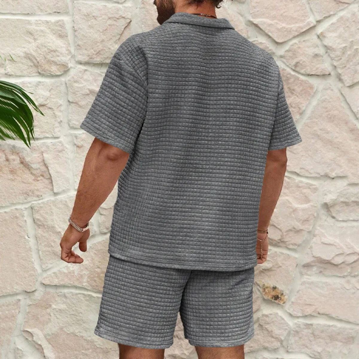 CONOR™™ | Summer Set