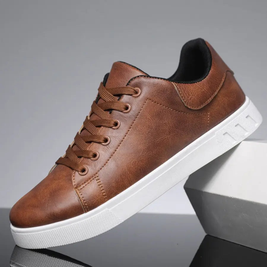 CONOR™™ | Leather Trainers