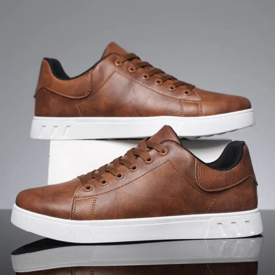 CONOR™™ | Leather Trainers