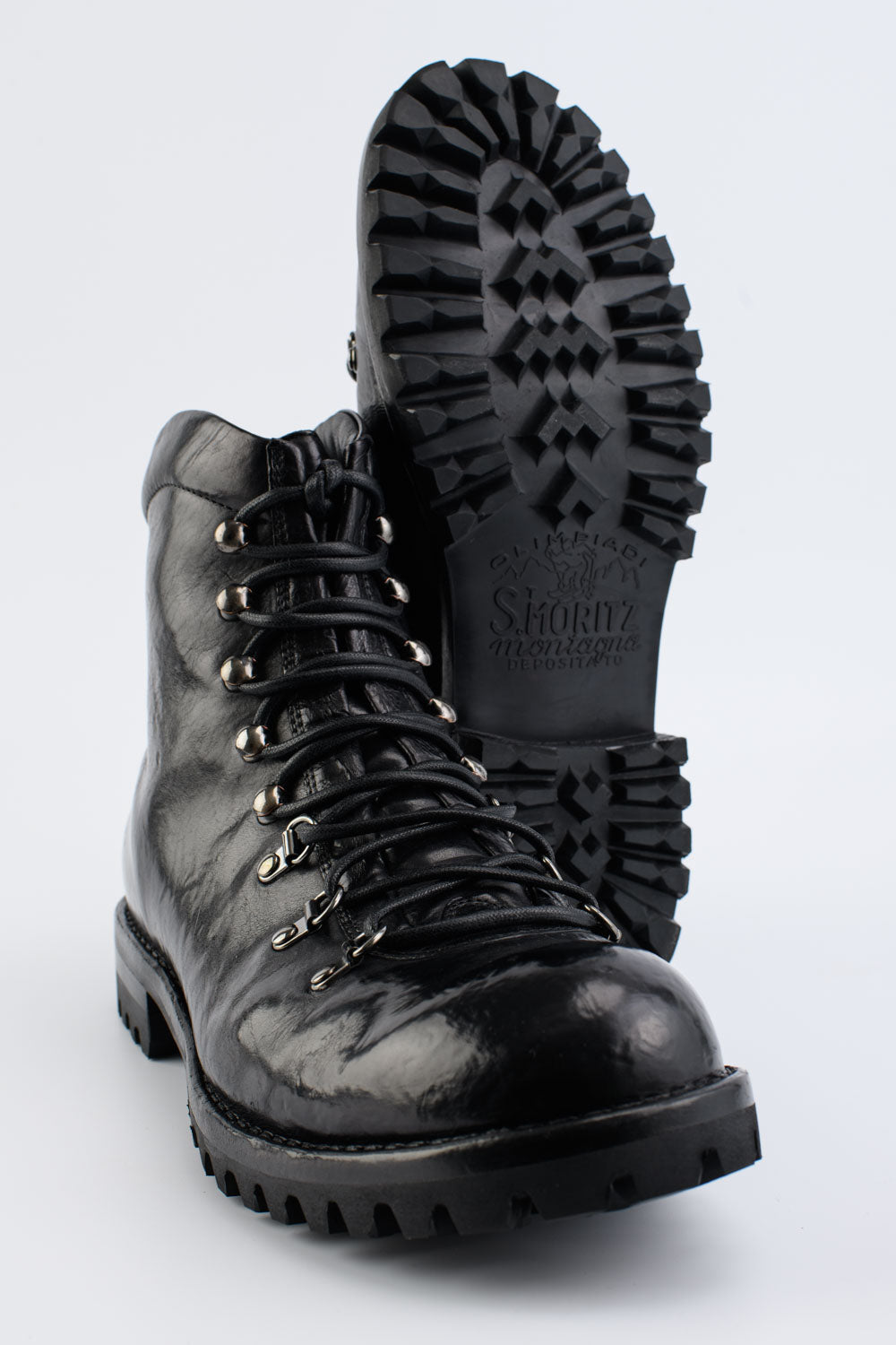 CONOR™ | CAMDEN tar-black combat boots.