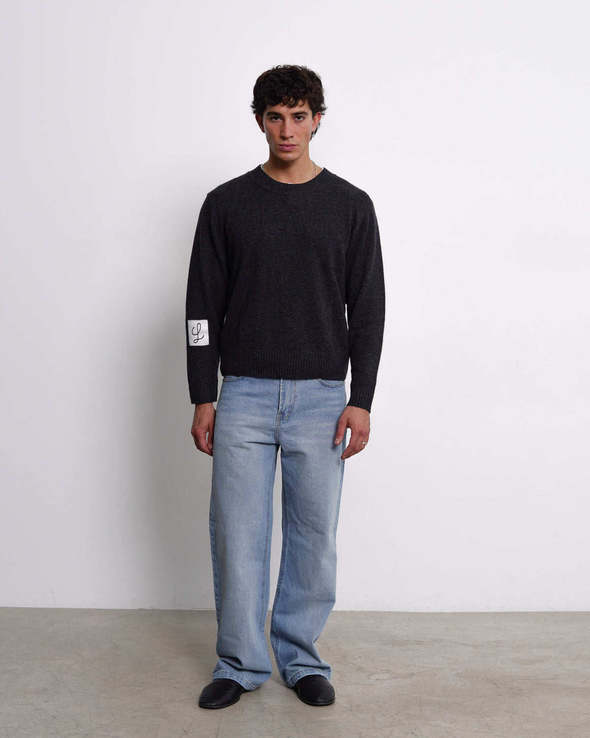 CONOR™ | Refined Cashmere Sweater | Dark Gray