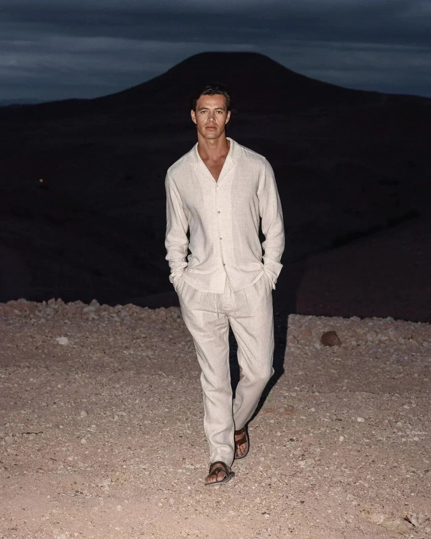 CONOR™™ | Resort Linen Set