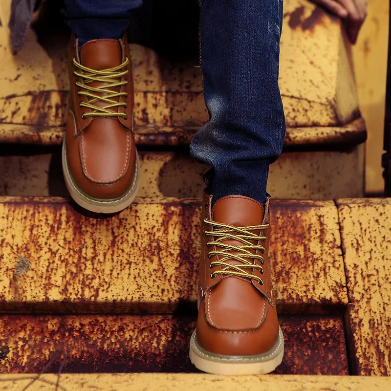 CONOR™ | CLASSIC LACE-UP BOOTS FOR MEN
