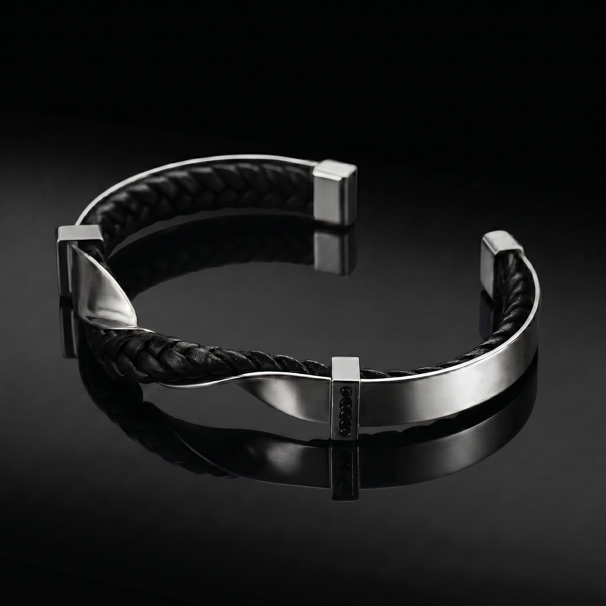 CONOR™ | Veyron Cuff Bracelet